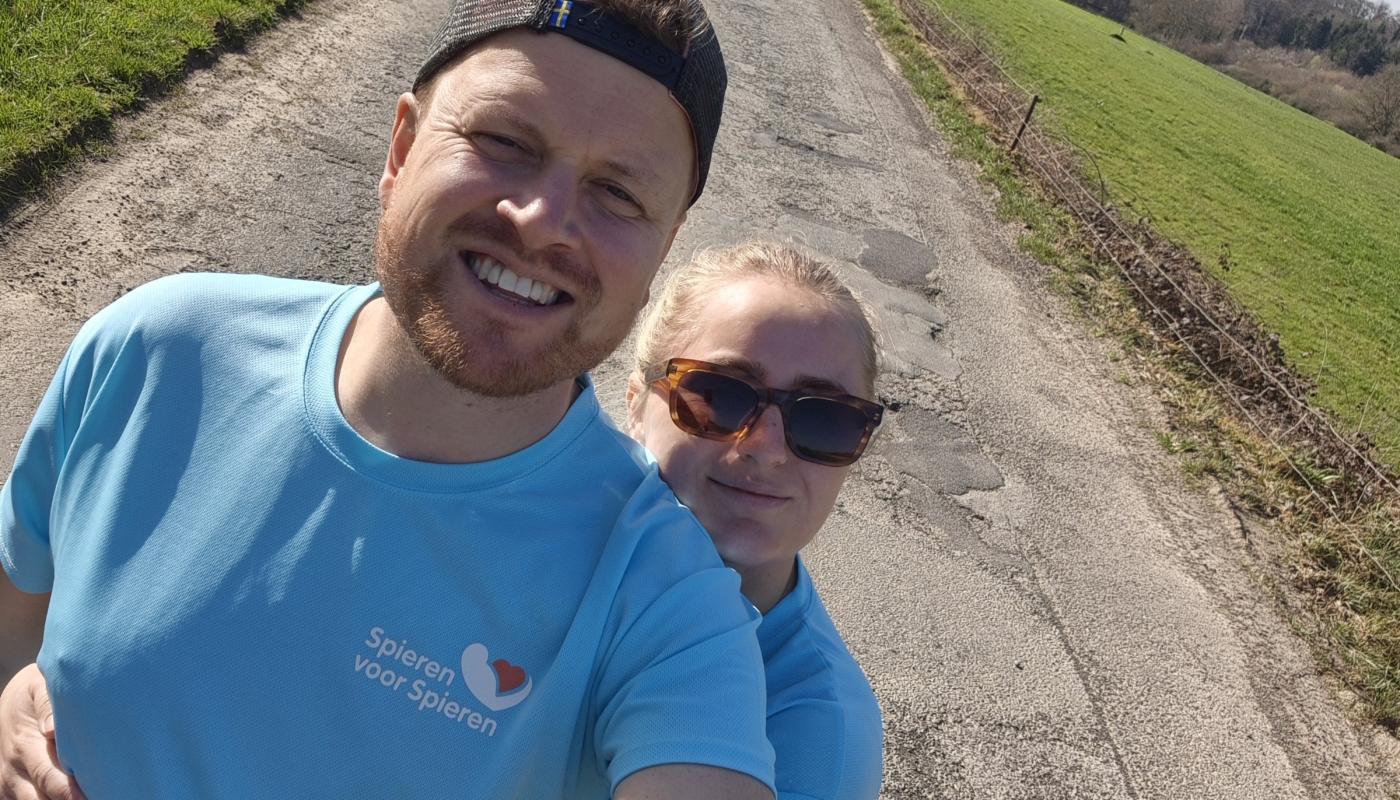 Yael en Rob lopen van Maastricht naar Spanje voor hun nichtje Dana title=